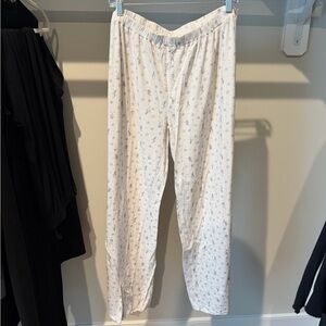 Dairy Boy Cream Pajama Pants with Delicate Blue Ski Print — XL — NWOT